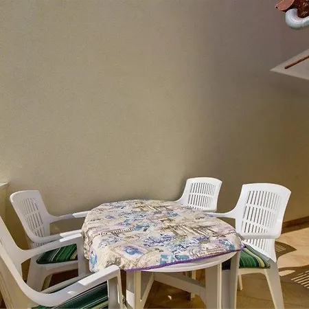 Mit Balkon By Interhome *