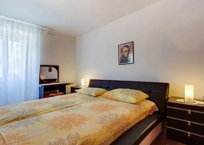 Mit Balkon By Interhome Apartman