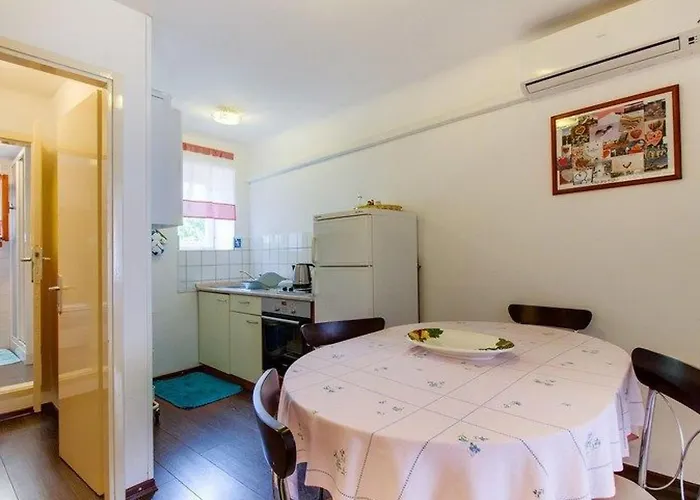 Mit Balkon By Interhome * Mali Lošinj