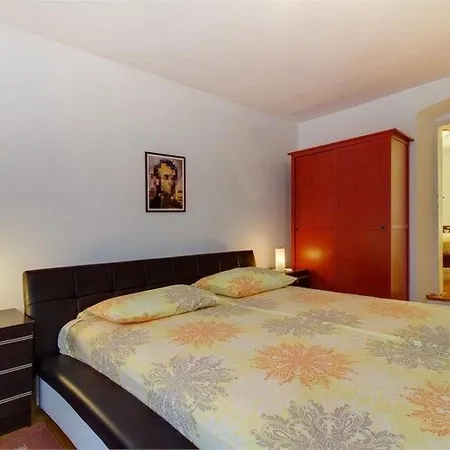 Mit Balkon By Interhome Apartamento