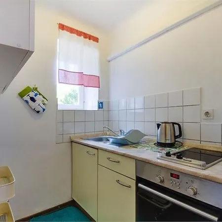 Apartamento Mit Balkon By Interhome Mali Lošinj