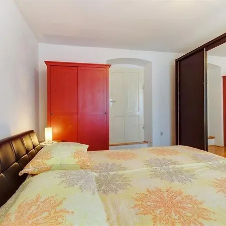 Apartamento Mit Balkon By Interhome